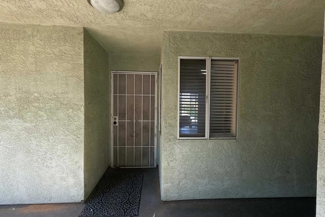 1566 Pine Ave 103A, Long Beach, CA 90813 — photo 2 of 15