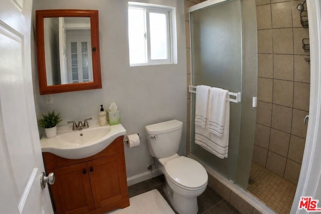 5705 West Blvd, Los Angeles, CA 90043 — photo 18 of 31