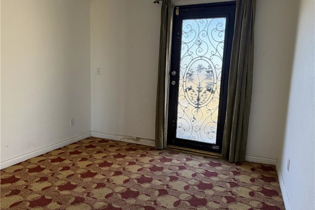13861 E Avenue G6, Lancaster, CA 93535 — photo 4 of 25
