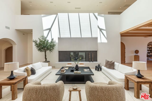 1362 Bella Oceana Vista, Pacific Palisades, CA 90272 — photo 5 of 30