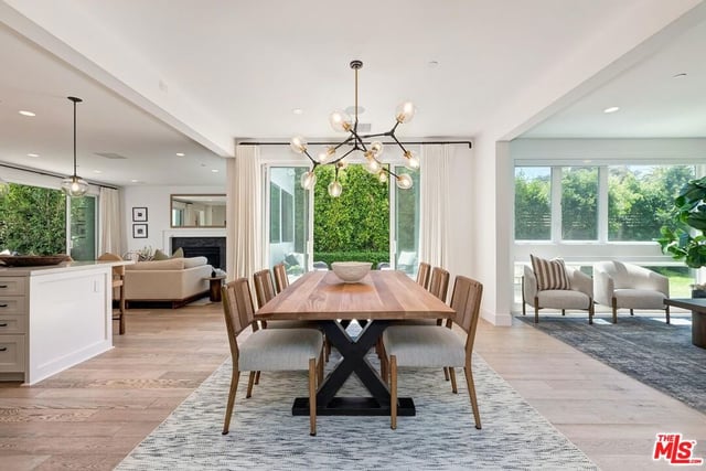 3641 Barry Avenue, Los Angeles, CA 90066 — photo 11 of 45