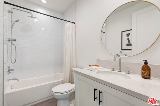 3641 Barry Avenue, Los Angeles, CA 90066 — photo 34 of 45