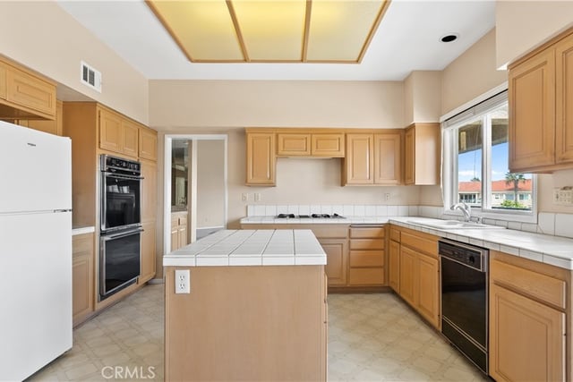 4235 Harbour Island, Oxnard, CA 93035 — photo 25 of 61