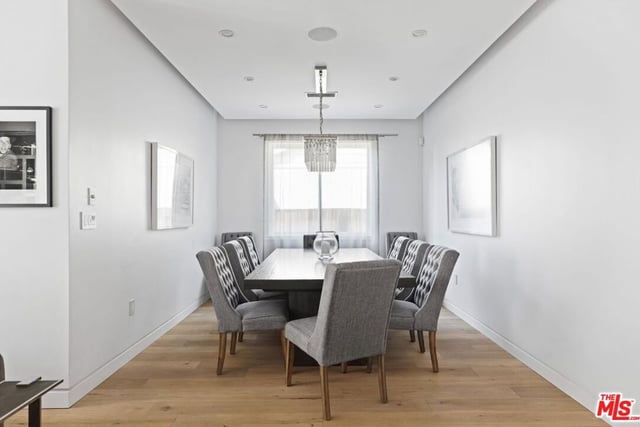13932 Otsego Street, Sherman Oaks, CA 91423 — photo 11 of 38