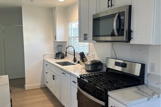 2303 Amherst, Los Angeles, CA 90064 — photo 15 of 48