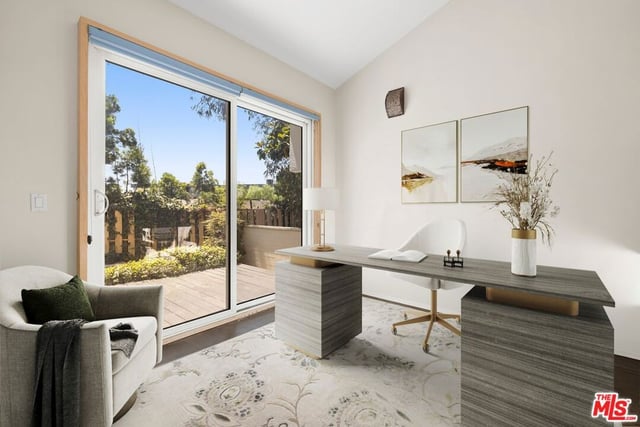 940 Linda Flora Drive, Los Angeles, CA 90049 — photo 17 of 23