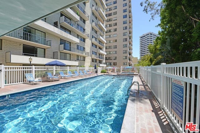 10535 Wilshire Boulevard 1803, Los Angeles, CA 90024 — photo 36 of 39