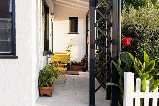2813 S Bentley Avenue, Los Angeles, CA 90064 — photo 6 of 30
