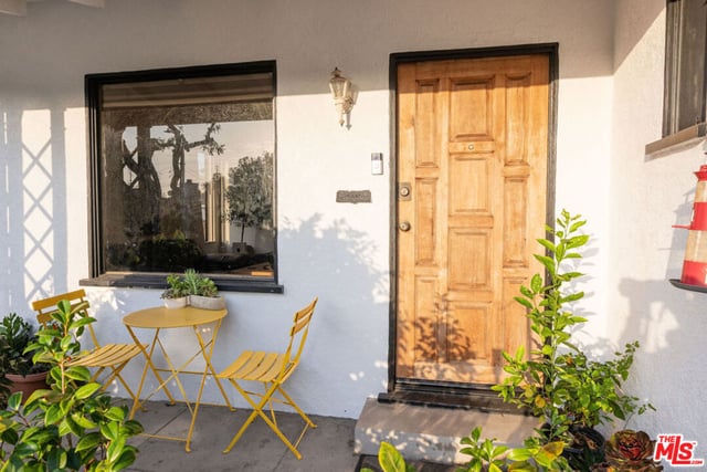 2813 S Bentley Avenue, Los Angeles, CA 90064 — photo 8 of 30