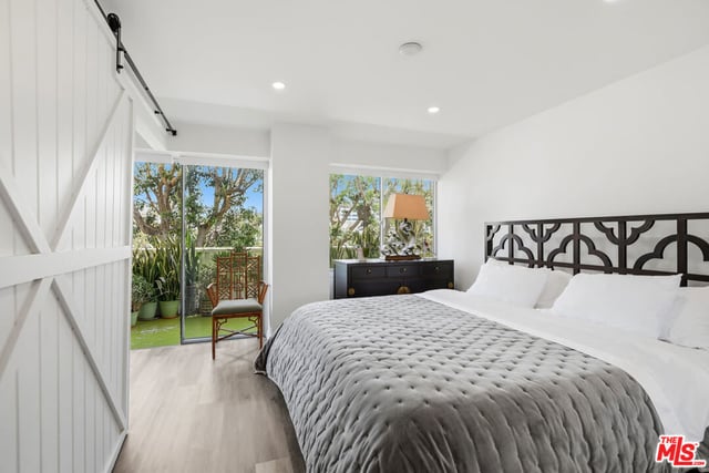 7135 Hollywood Boulevard 206, Los Angeles, CA 90046 — photo 16 of 23