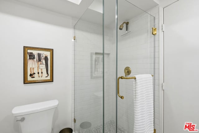 7135 Hollywood Boulevard 206, Los Angeles, CA 90046 — photo 18 of 23