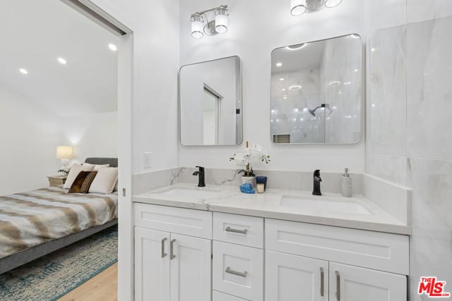 5822 Saloma Avenue, Sherman Oaks, CA 91411 — photo 11 of 28