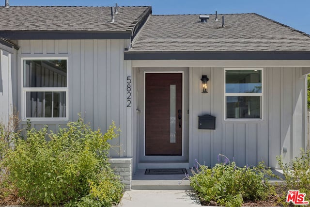 5822 Saloma Avenue, Sherman Oaks, CA 91411 — photo 2 of 28
