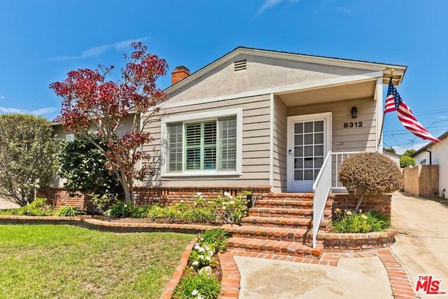 8312 Chase Avenue, Los Angeles, CA 90045 — photo 3 of 26