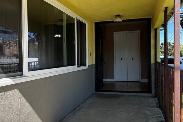22443 Meyler Street, Torrance, CA 90502 — photo 5 of 15