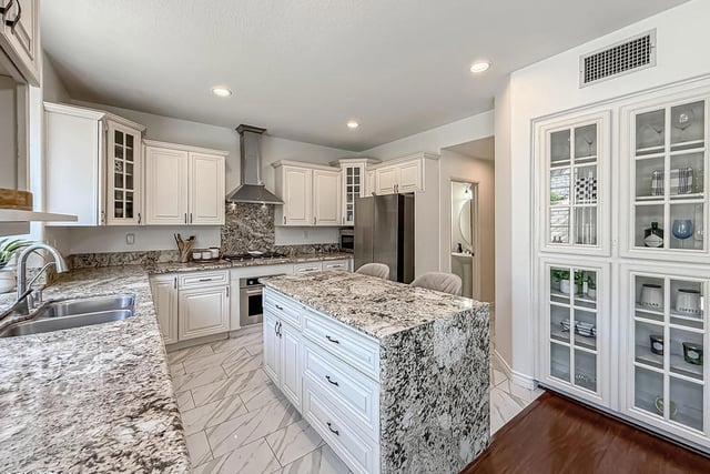 2710 Titania Place, Simi Valley, CA 93063 — photo 14 of 51