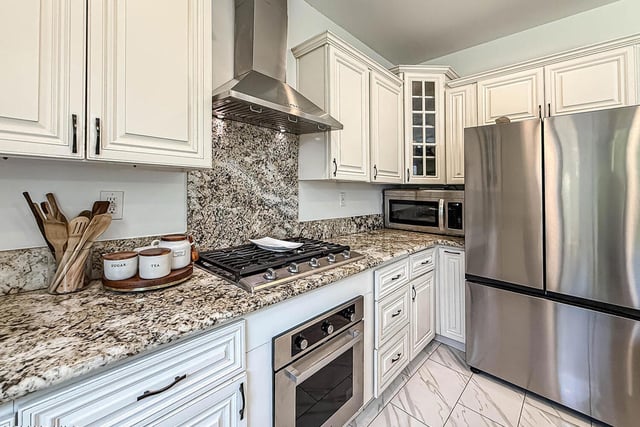 2710 Titania Place, Simi Valley, CA 93063 — photo 18 of 51
