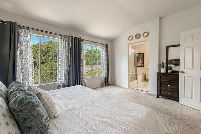 2710 Titania Place, Simi Valley, CA 93063 — photo 28 of 51