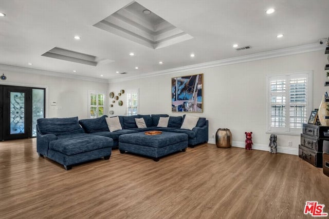 478 S Sherbourne Drive, Los Angeles, CA 90048 — photo 22 of 25