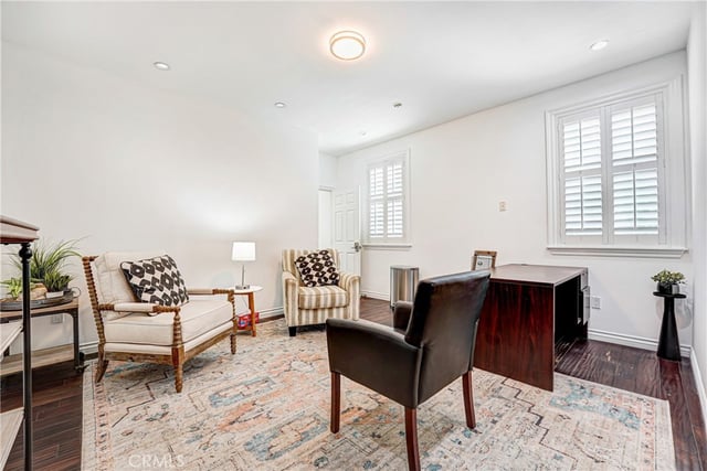 22450 Collins, Woodland Hills, CA 91367 — photo 30 of 39