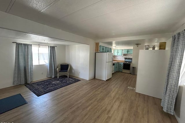 93 Pansy Place 93, Ventura, CA 93004 — photo 7 of 22