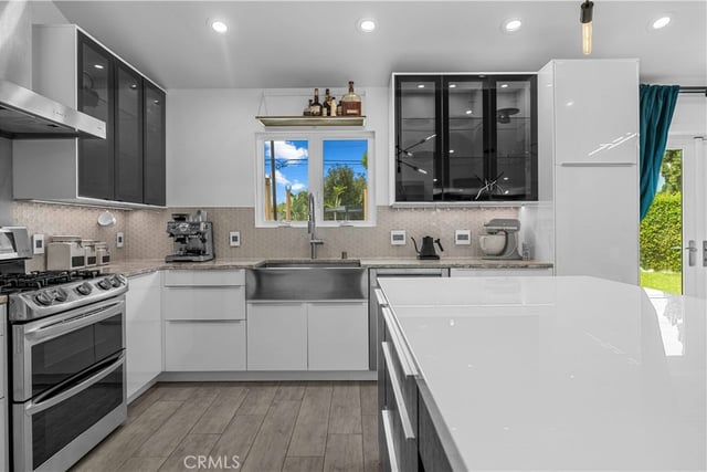 3843 Marber, Long Beach, CA 90808 — photo 9 of 28