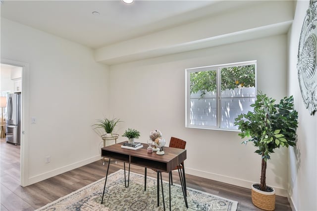 6826 Whitman Avenue, Van Nuys, CA 91406 — photo 11 of 59