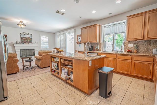 29164 Harmony Way, Saugus, CA 91390 — photo 9 of 37