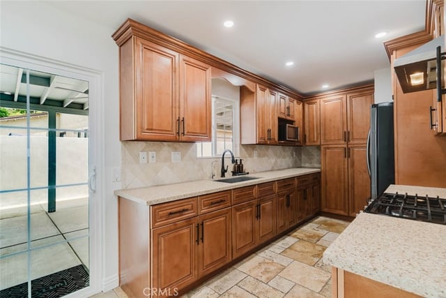 11904 Gager Street, Sylmar, CA 91342 — photo 15 of 42