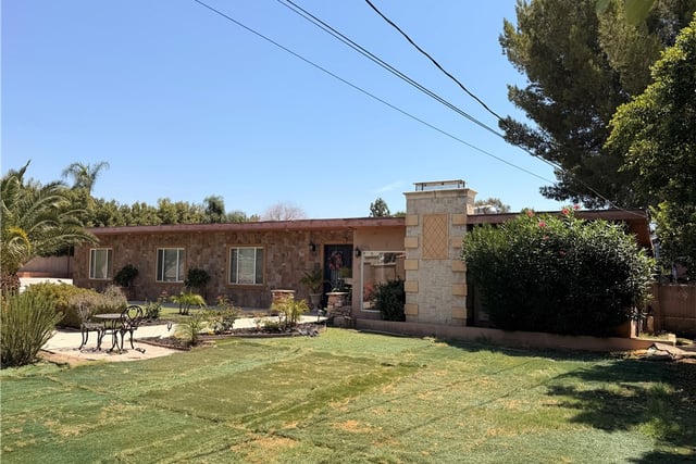 15314 Cobalt, Sylmar, CA 91342 — photo 4 of 9
