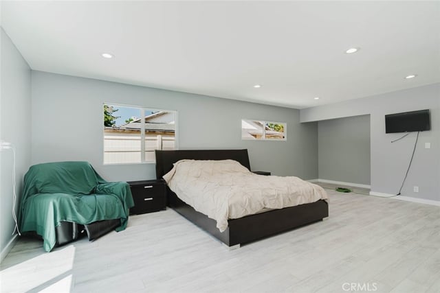7725 Loma Verde Avenue, Canoga Park, CA 91304 — photo 31 of 54