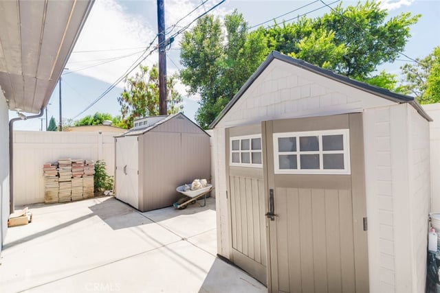7725 Loma Verde Avenue, Canoga Park, CA 91304 — photo 43 of 54
