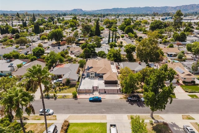 7725 Loma Verde Avenue, Canoga Park, CA 91304 — photo 51 of 54