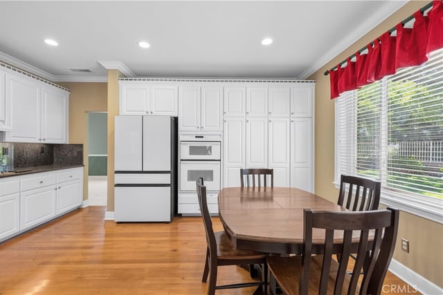 21658 Canyon Heights Circle, Saugus, CA 91390 — photo 27 of 75