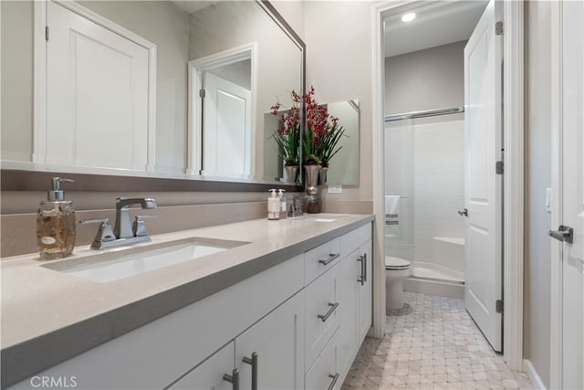 18619 Cedar Crest Drive, Canyon Country, CA 91387 — photo 24 of 68