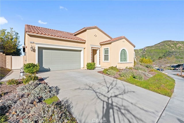 18619 Cedar Crest Drive, Canyon Country, CA 91387 — photo 44 of 68