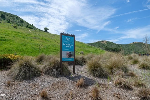 18619 Cedar Crest Drive, Canyon Country, CA 91387 — photo 52 of 68