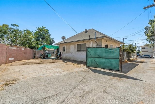 1815 E 3rd, Los Angeles, CA 90033 — photo 3 of 27