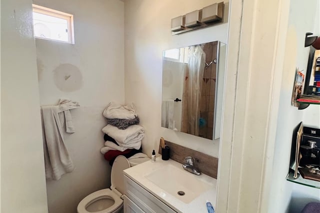 12101 Barnwall, Norwalk, CA 90650 — photo 14 of 36