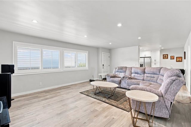 5354 Lindley Avenue 209, Encino, CA 91316 — photo 12 of 34