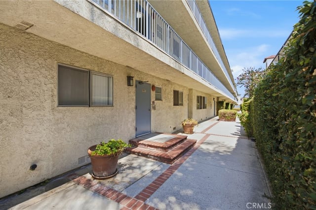 5354 Lindley Avenue 209, Encino, CA 91316 — photo 2 of 34