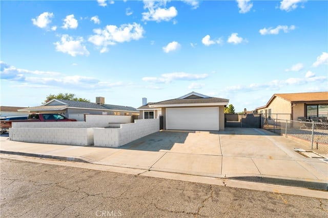 2217 W Avenue K13, Lancaster, CA 93536 — photo 2 of 44
