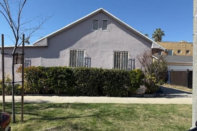 423 S Chevy Chase, Glendale, CA 91205 — photo 2 of 12