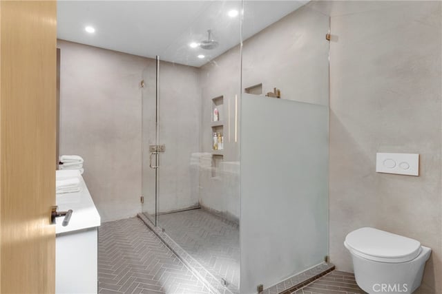 1102 W 6th, San Pedro, CA 90731 — photo 10 of 57
