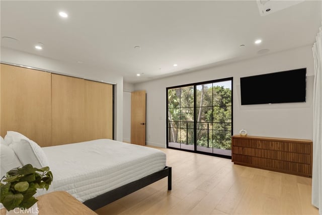 1102 W 6th, San Pedro, CA 90731 — photo 30 of 57