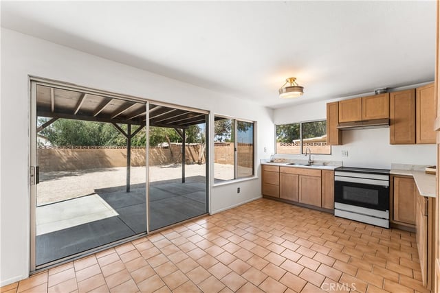 3731 W Avenue K14, Lancaster, CA 93536 — photo 18 of 37