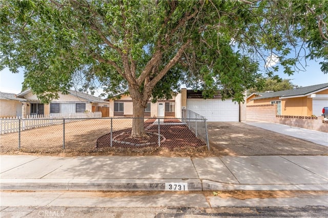 3731 W Avenue K14, Lancaster, CA 93536 — photo 5 of 37