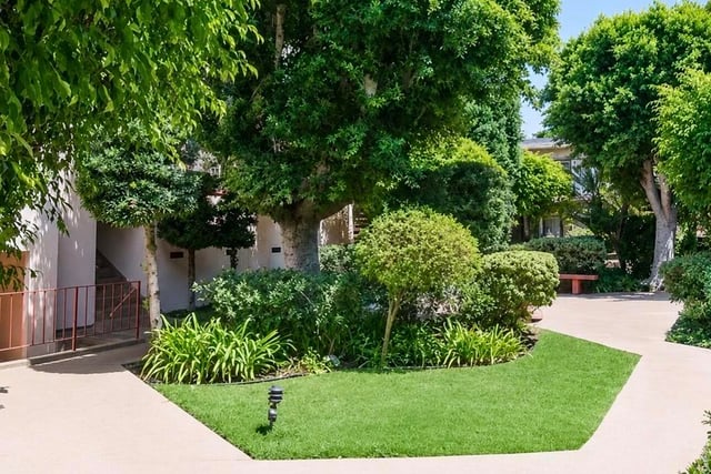 5400 Newcastle Avenue 68, Encino, CA 91316 — photo 12 of 12