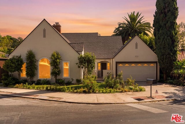 3141 E La Suvida Drive, Los Angeles, CA 90068 — photo 43 of 48