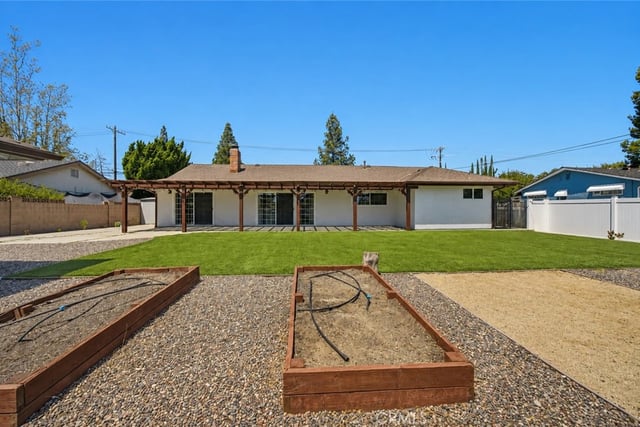 20800 Chatsworth Street, Chatsworth, CA 91311 — photo 32 of 42